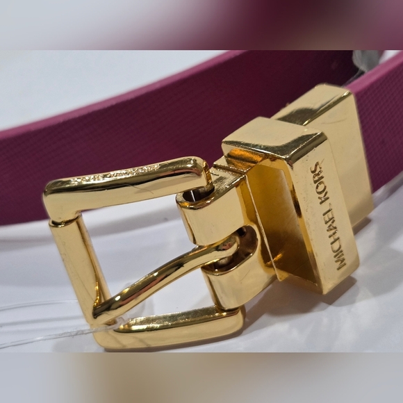 Michael Kors Reversible  Pink Belt with Gold Buckle Sz.S main image 5